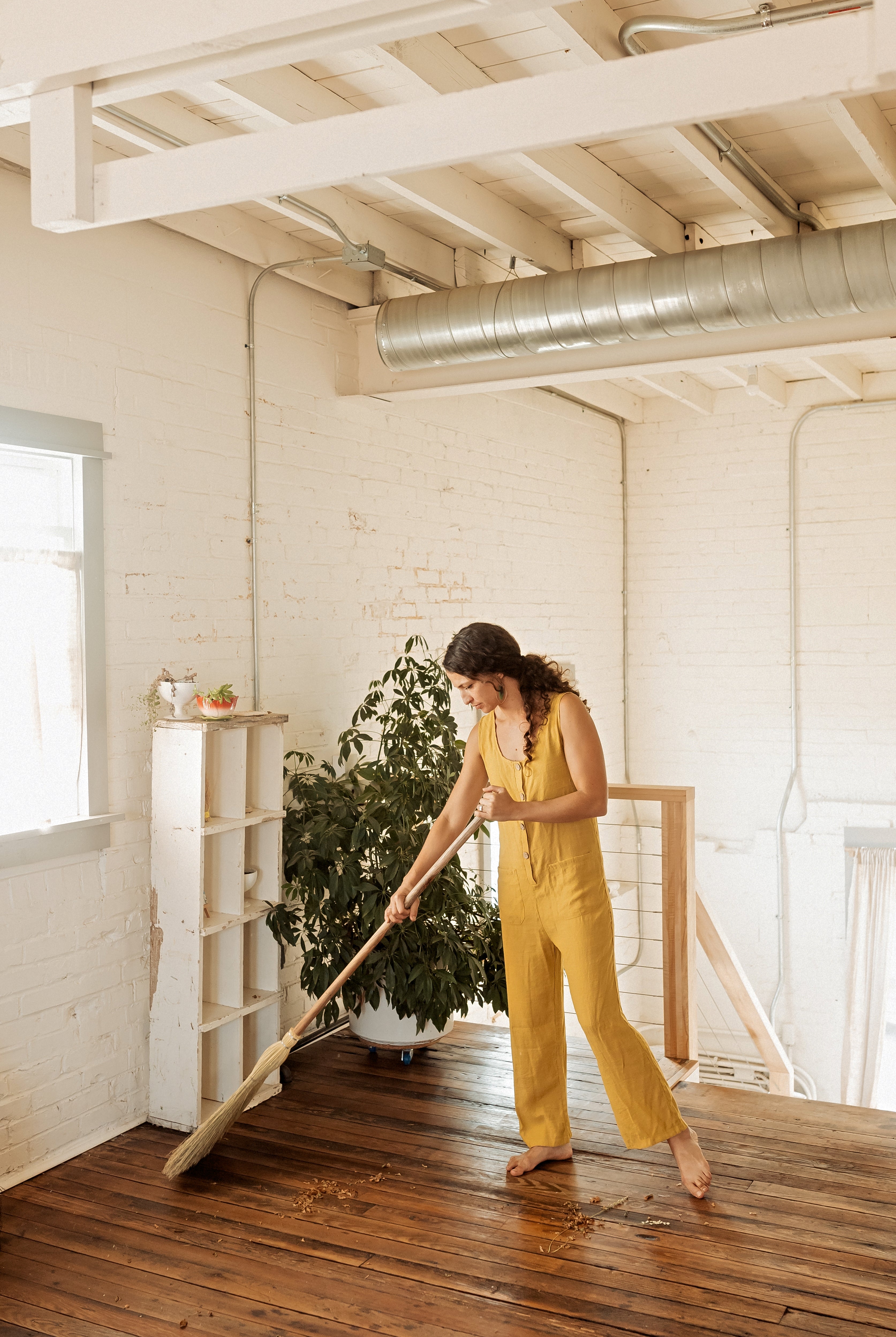 Farmhouse broom