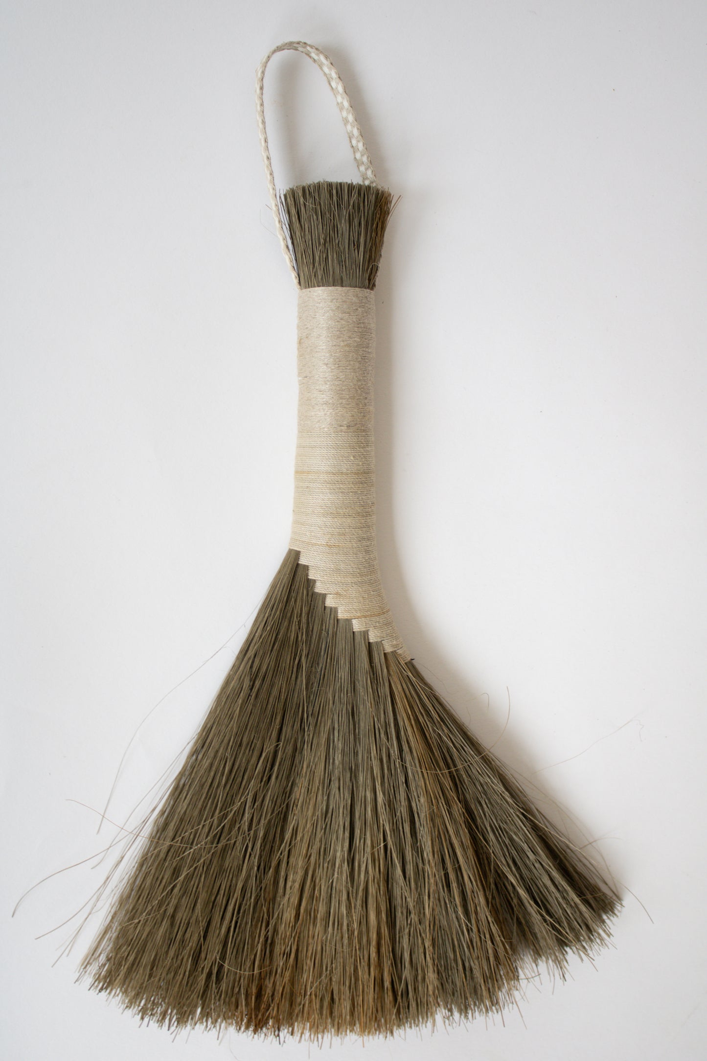 Dark-Tampico-handbroom-with-grey-threaded-handle