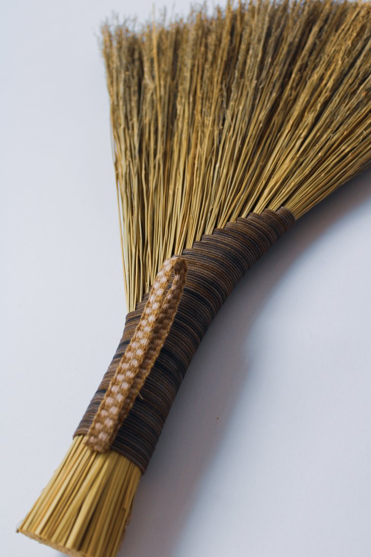 Tampico-Brush-With-Brown-Threaded-Handle