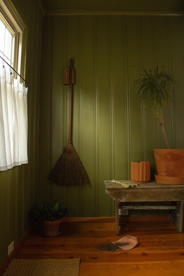 Local Lumber Brooms Wholesale