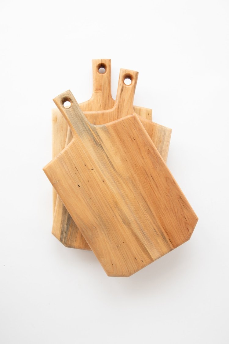 A-stack-of-Farmhouse-boards