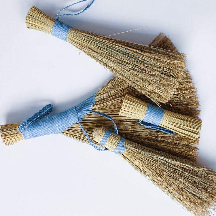 Scrub-Handbroom-and-Brushes-with-light-blue-threaded-handles