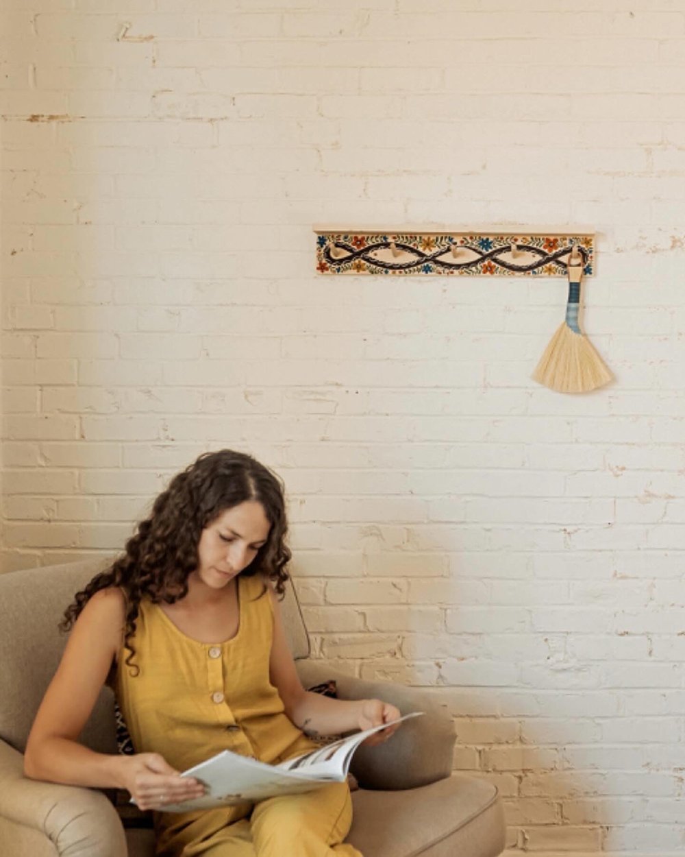 Hand-Painted-Wall-Shelf-Rack-On-Wall