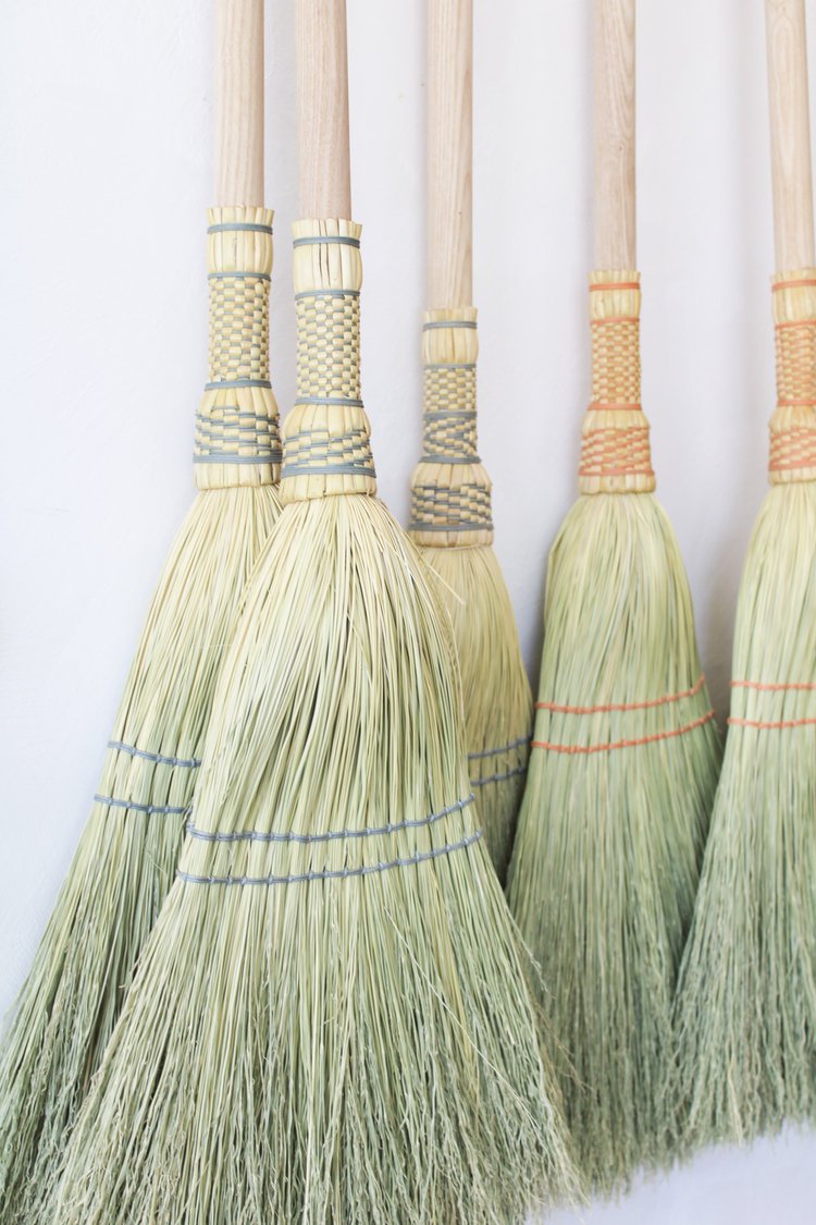 Many-Farmhouse-Brooms