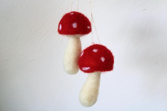 Needle-Felted-Mushroom-Christmas-ornament