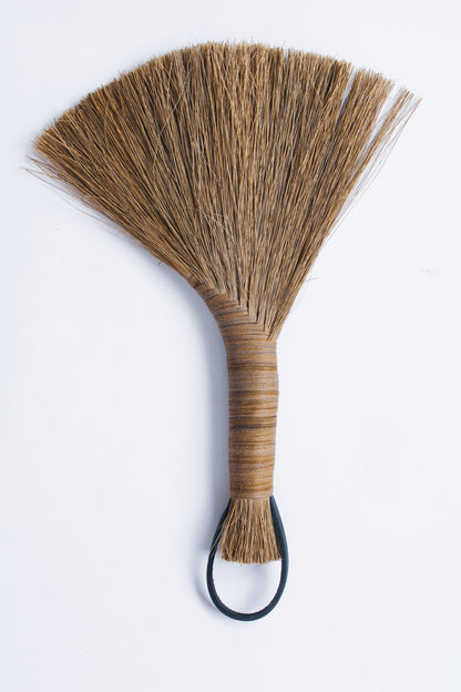 Dark-Tampico-handbroom-with-brown-threaded-handle