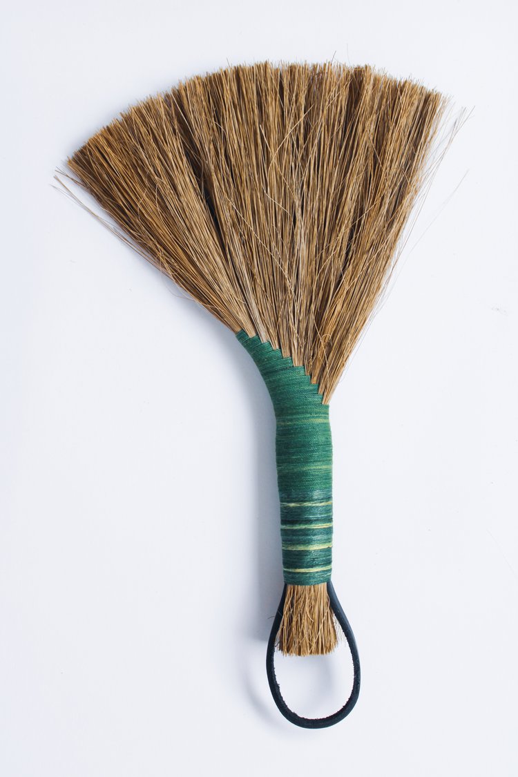 Dark-Tampico-handbroom-with-green-threaded-handle