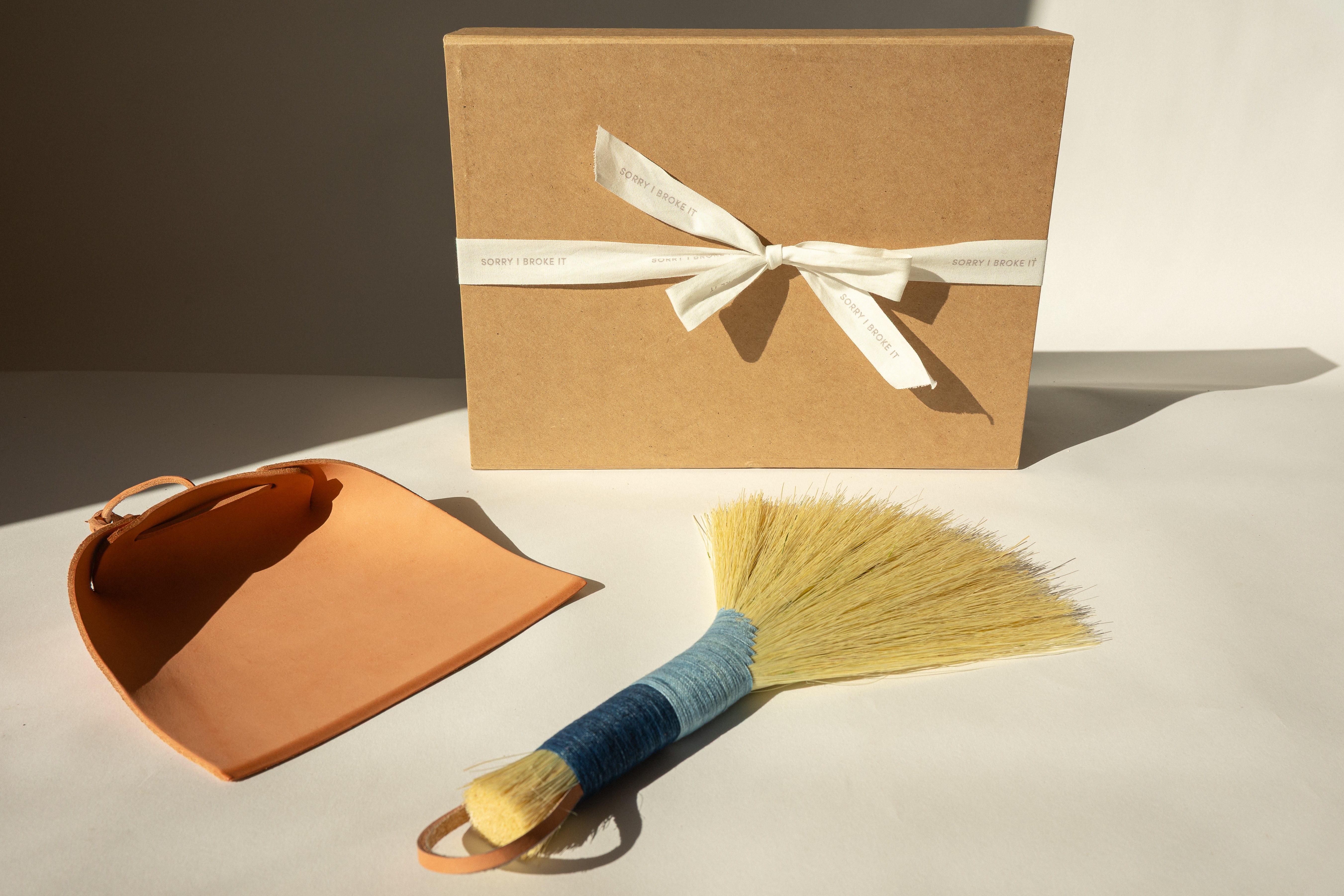 Gifts from messy friends Wholesale