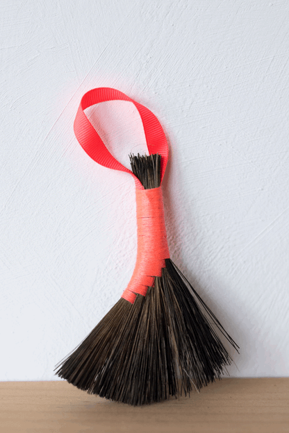 Tiny-Pink-Tampico-Brush-Ornament-Ebonized 